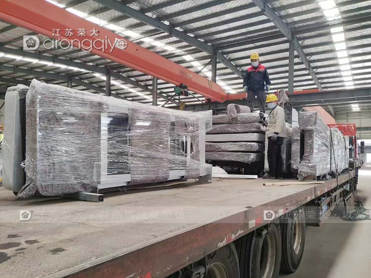 河南公交候車(chē)亭案例配圖一