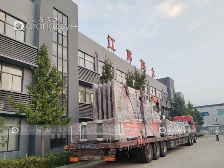 河南公交候車(chē)亭案例配圖二